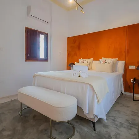 Casa De La Acequia By Florentia Homes Holiday home