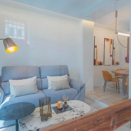Casa De La Acequia By Florentia Homes * 그라나다